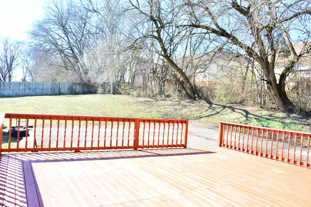 Did I mention the large parking area?  You will have no shortage of parking for your guest.