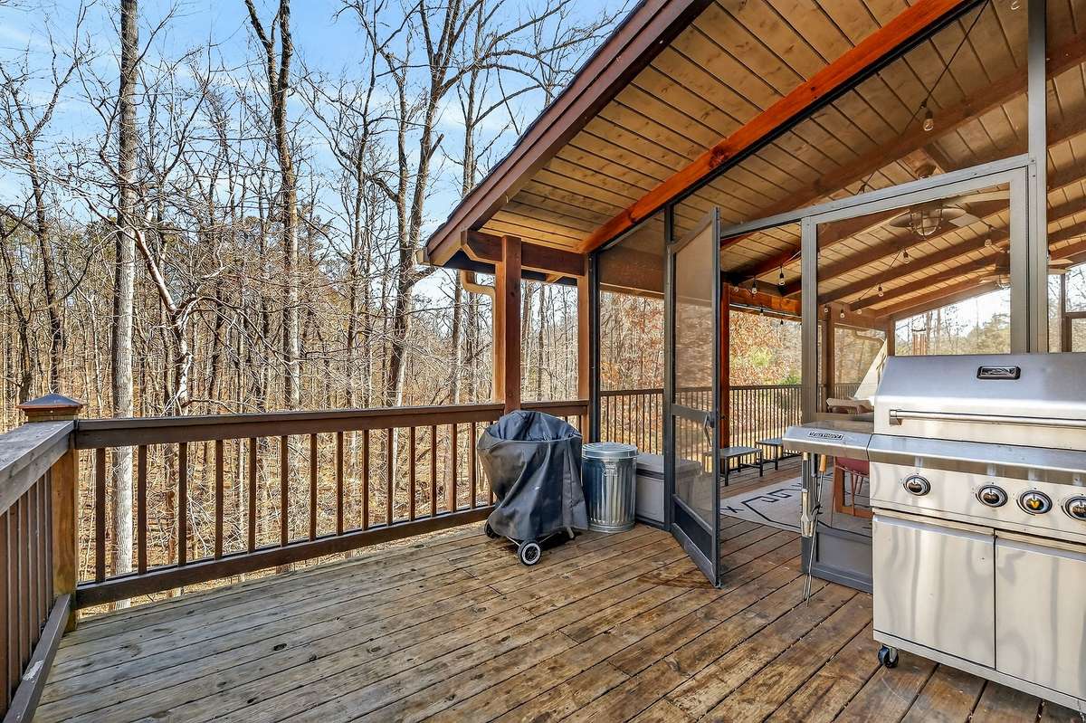 Open deck for grilling.
