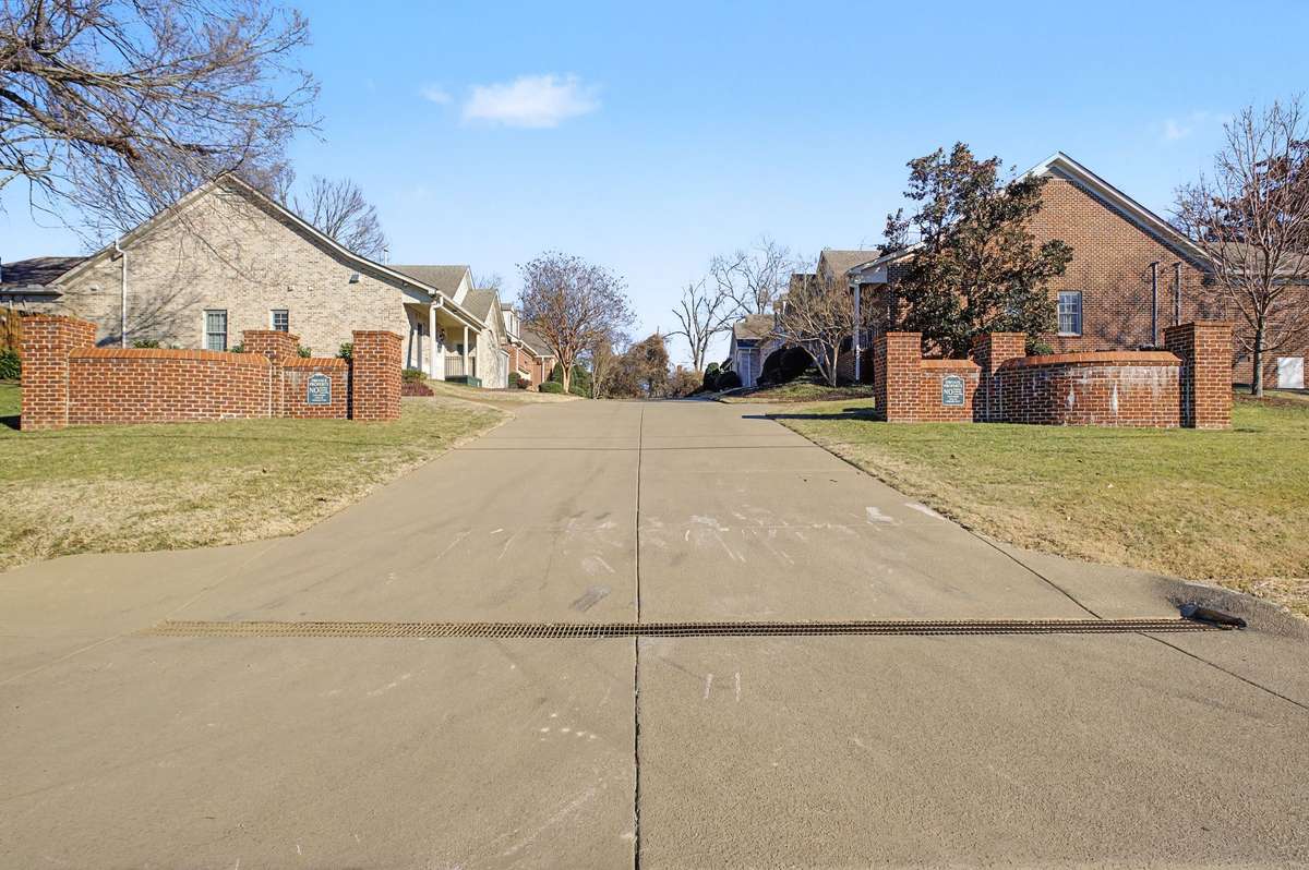 View of cluster off of White Oak Drive.
