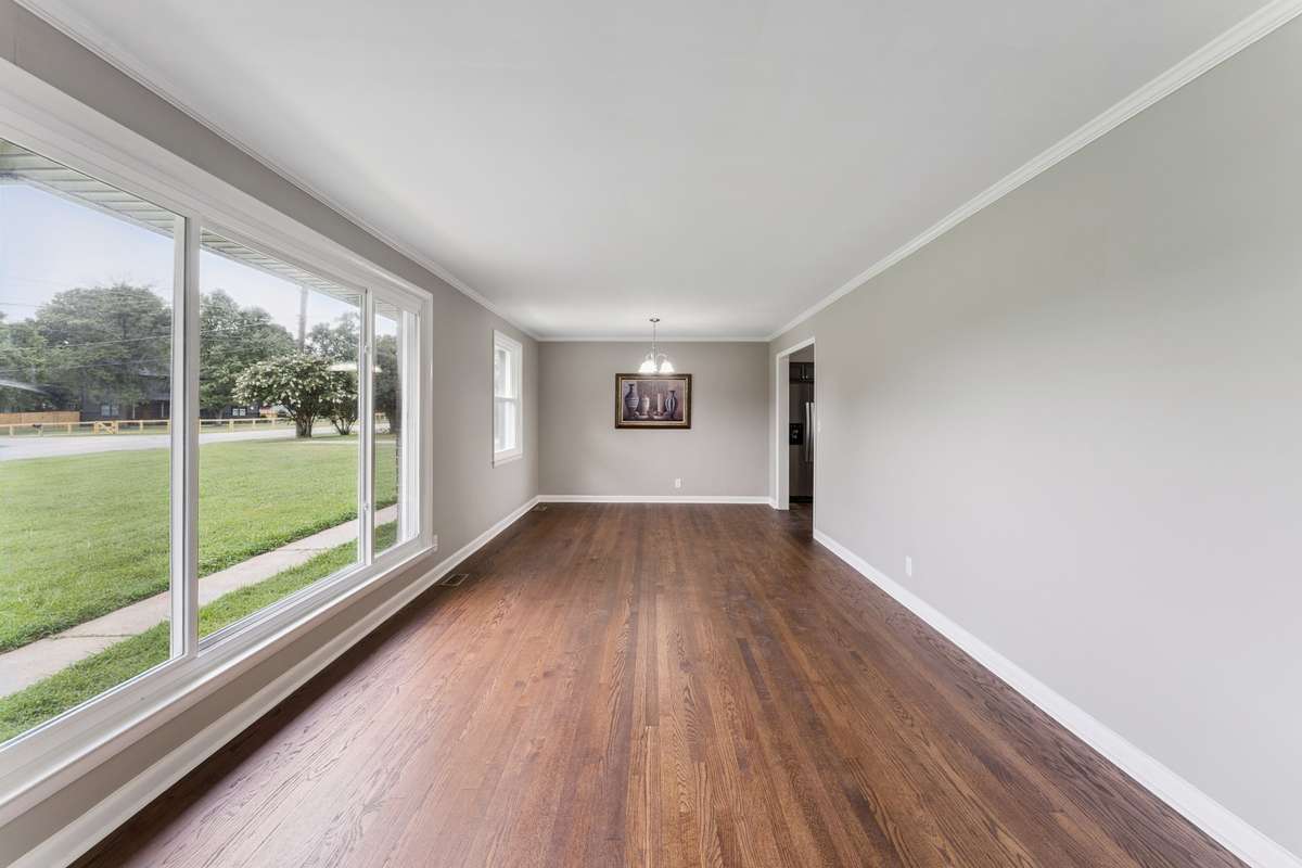 Open concept living & dining