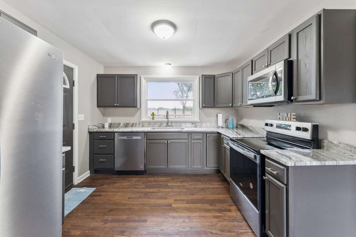 Kitchen with tons of storage