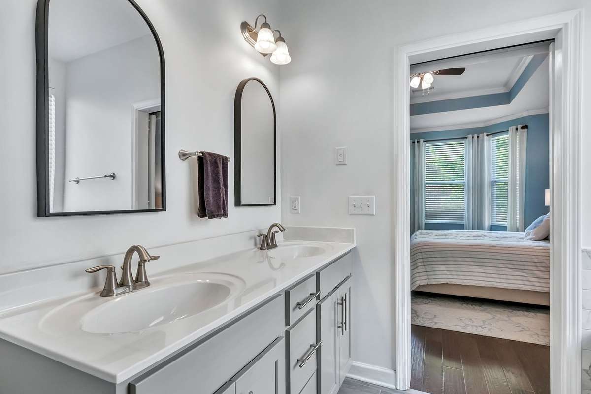 Double sinks are a great way to share the bathroom in the morning. One for each person!