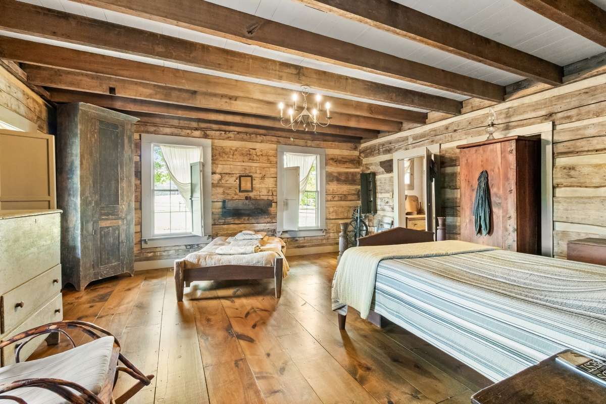 The master bedroom is very spacious!