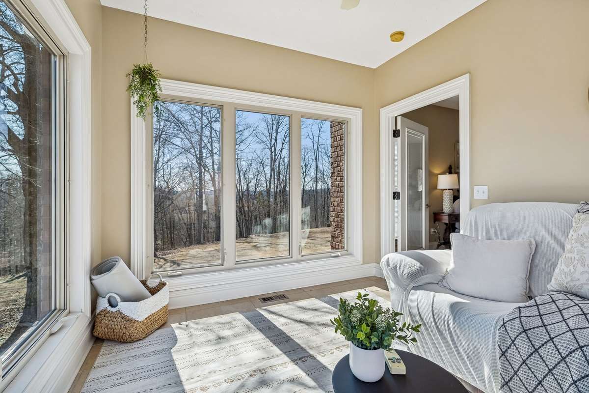 Meditation Room, Sunroom, or flexible space...enjoy the views
