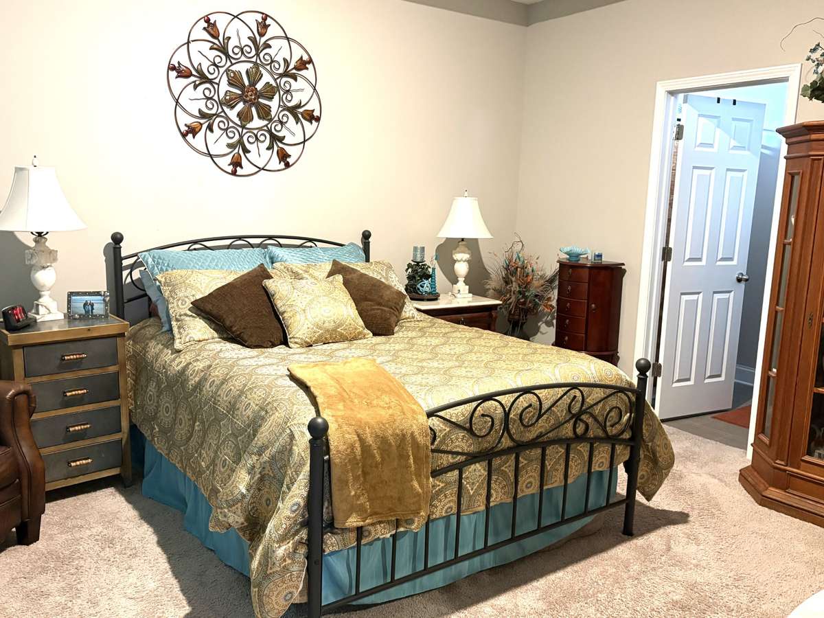 Primary Bedroom Suite - 1st floor