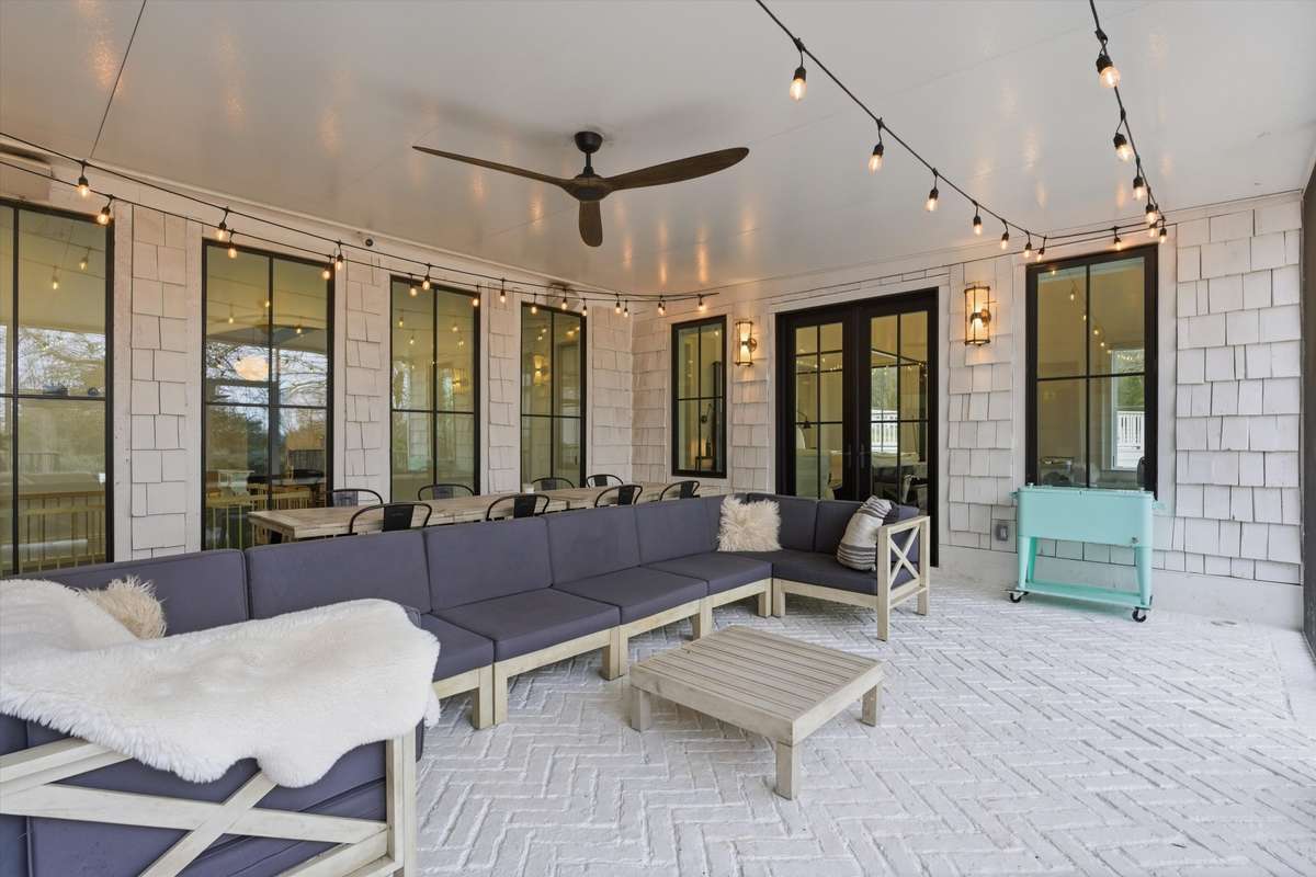 Screened patio on main level