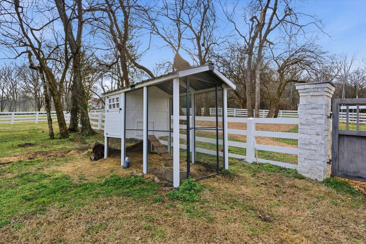 Chicken coop