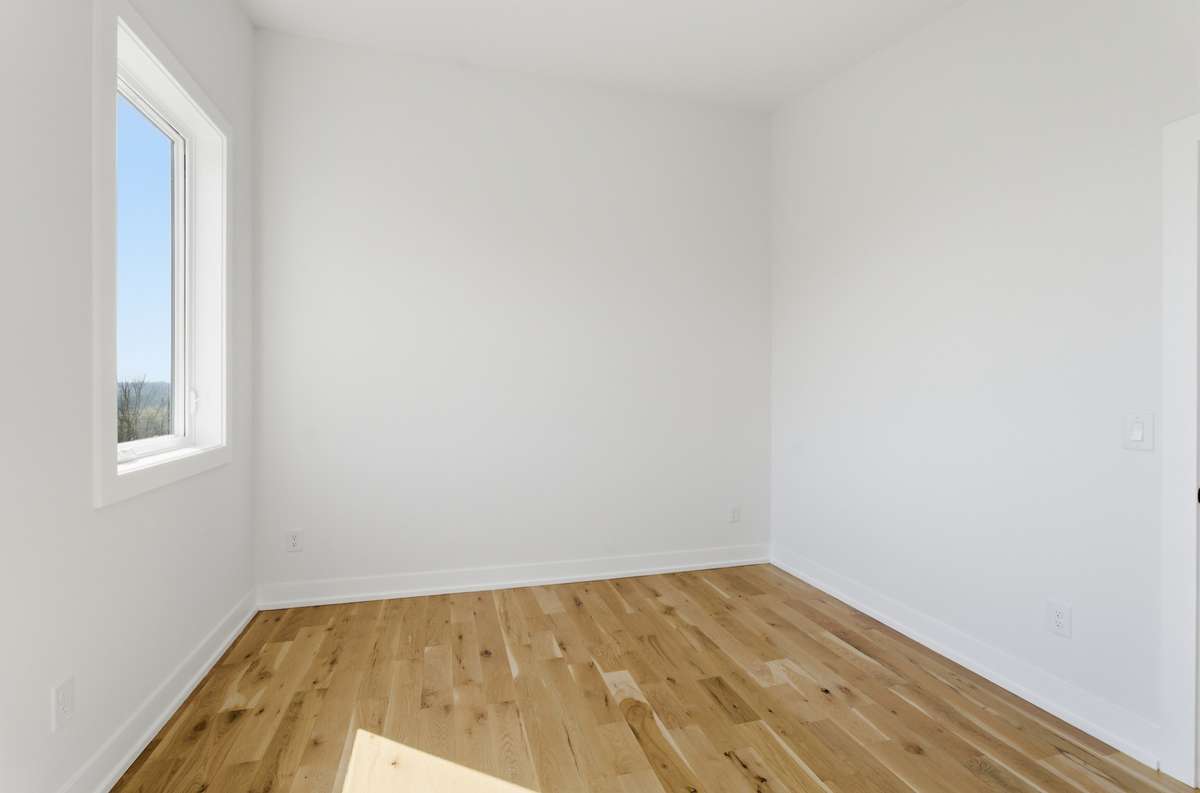 Bedroom 5/ Home Office
