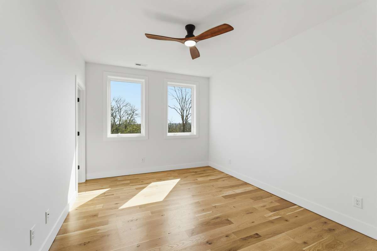 Bedroom 5/ Home Office