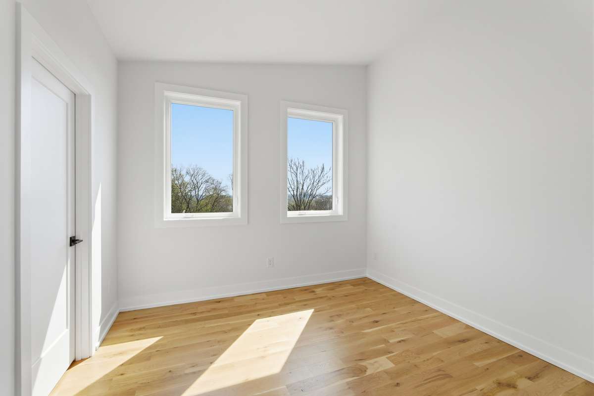 Bedroom 5/ Home Office