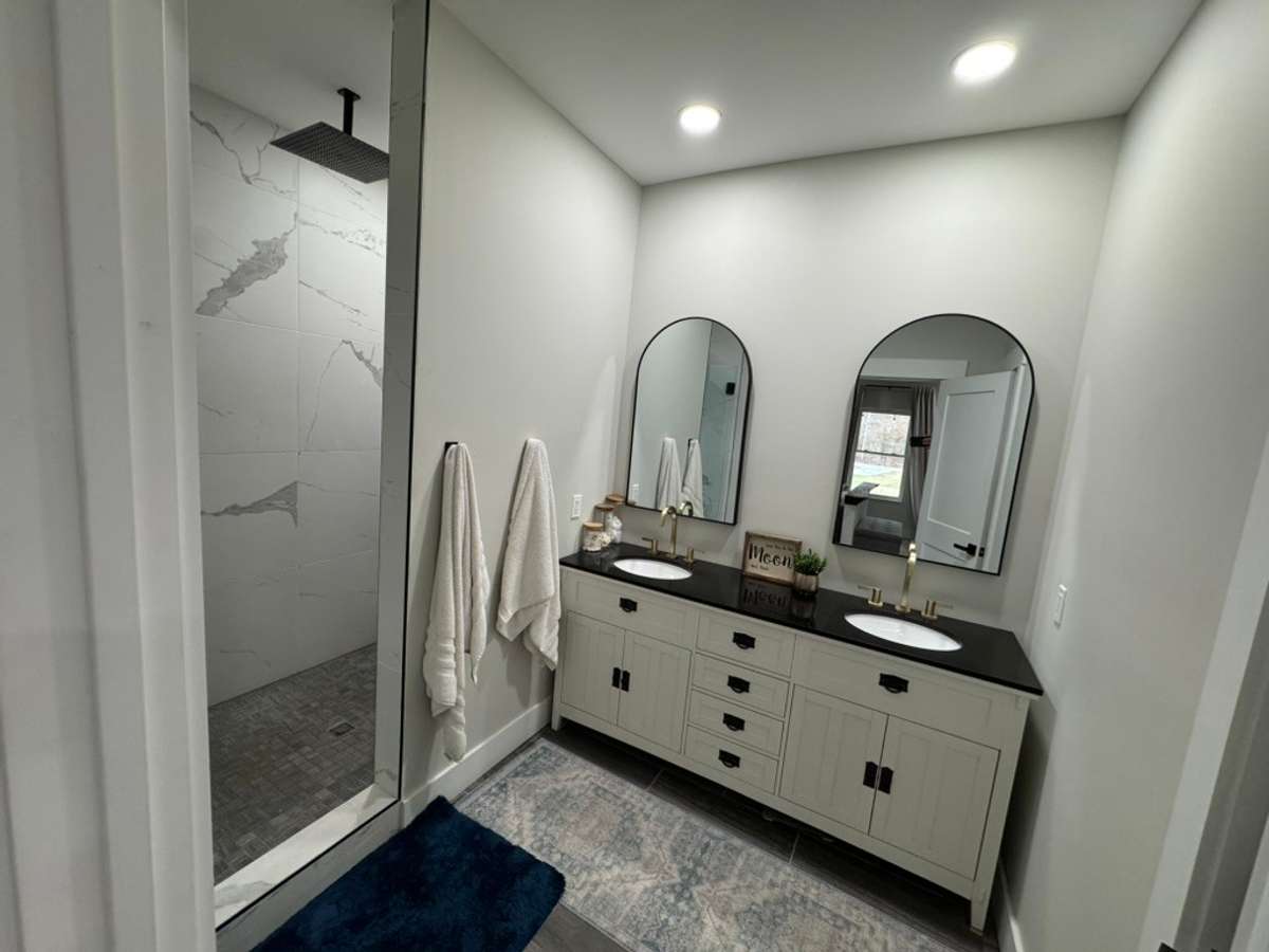 Master Bath