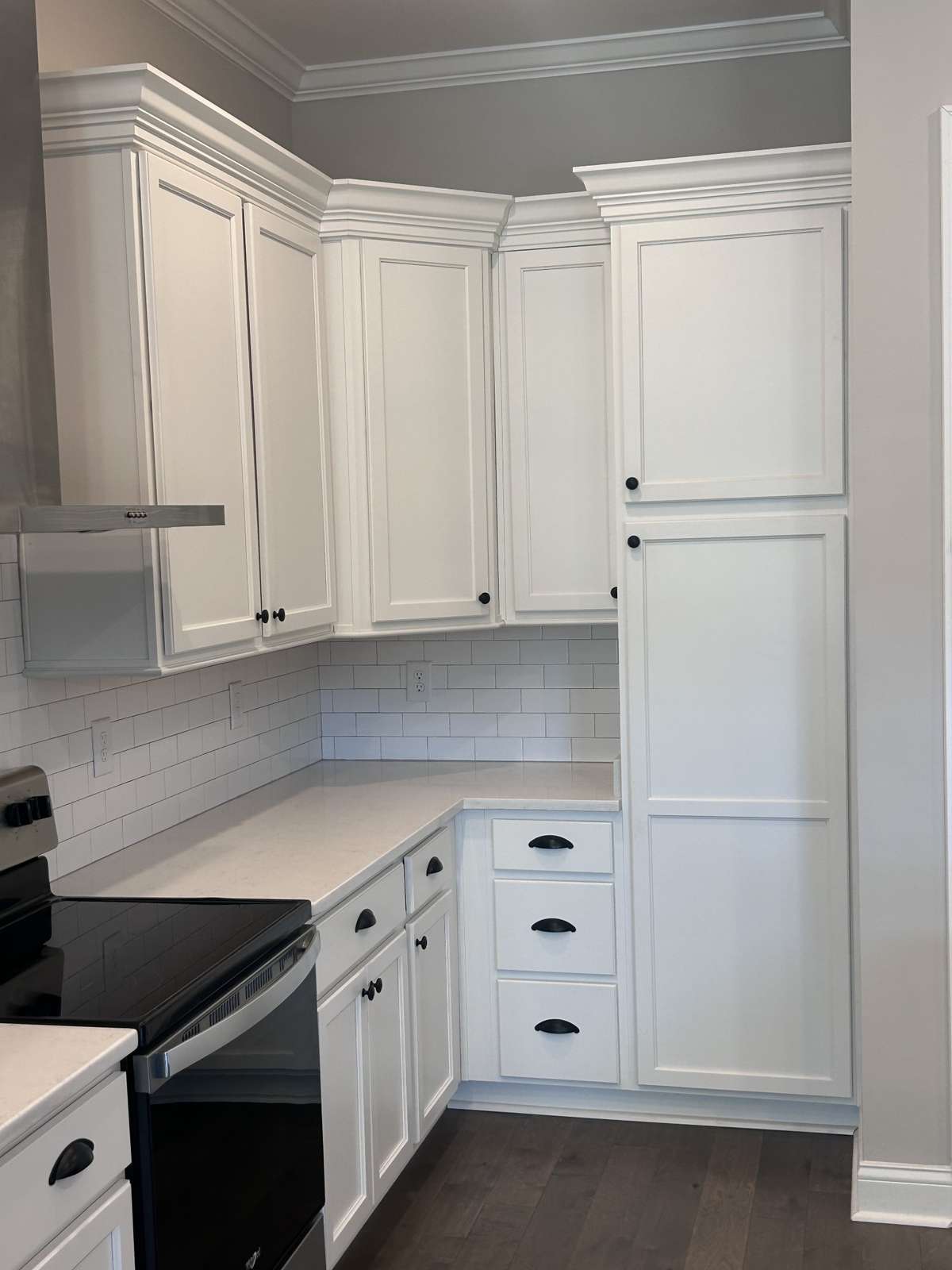 42" cabinets with Cabinet pantry