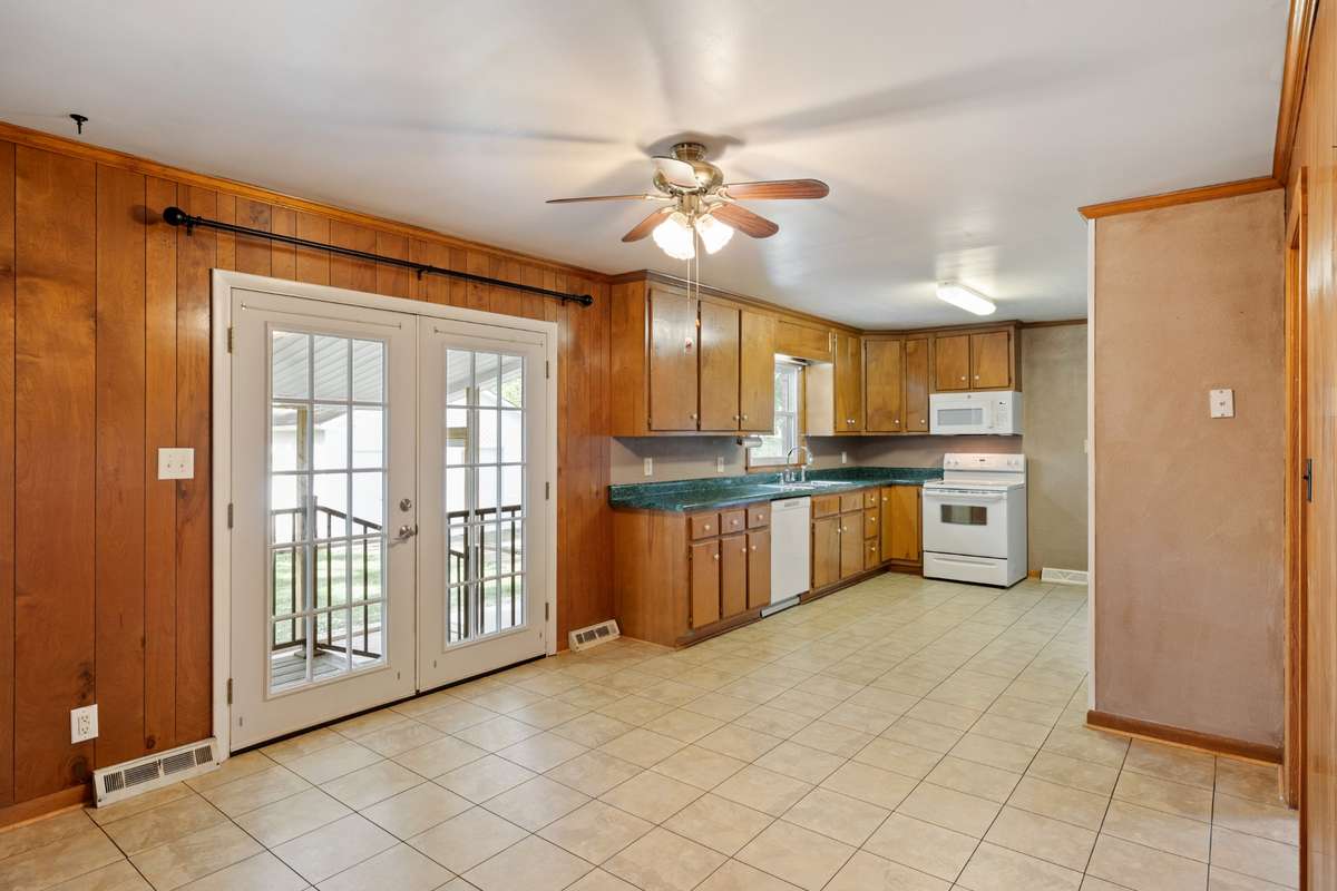 Kitchen and Dining room Combination which opens onto the screened porch
