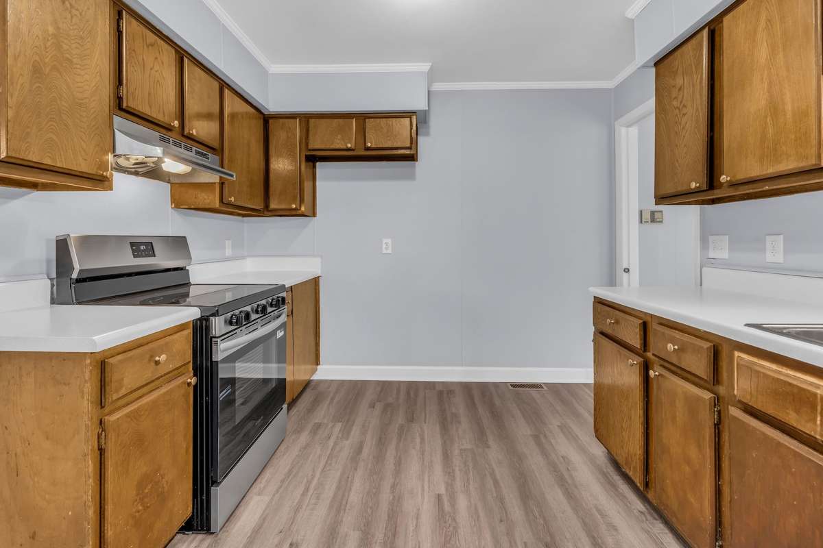 Kitchen has all new flooring