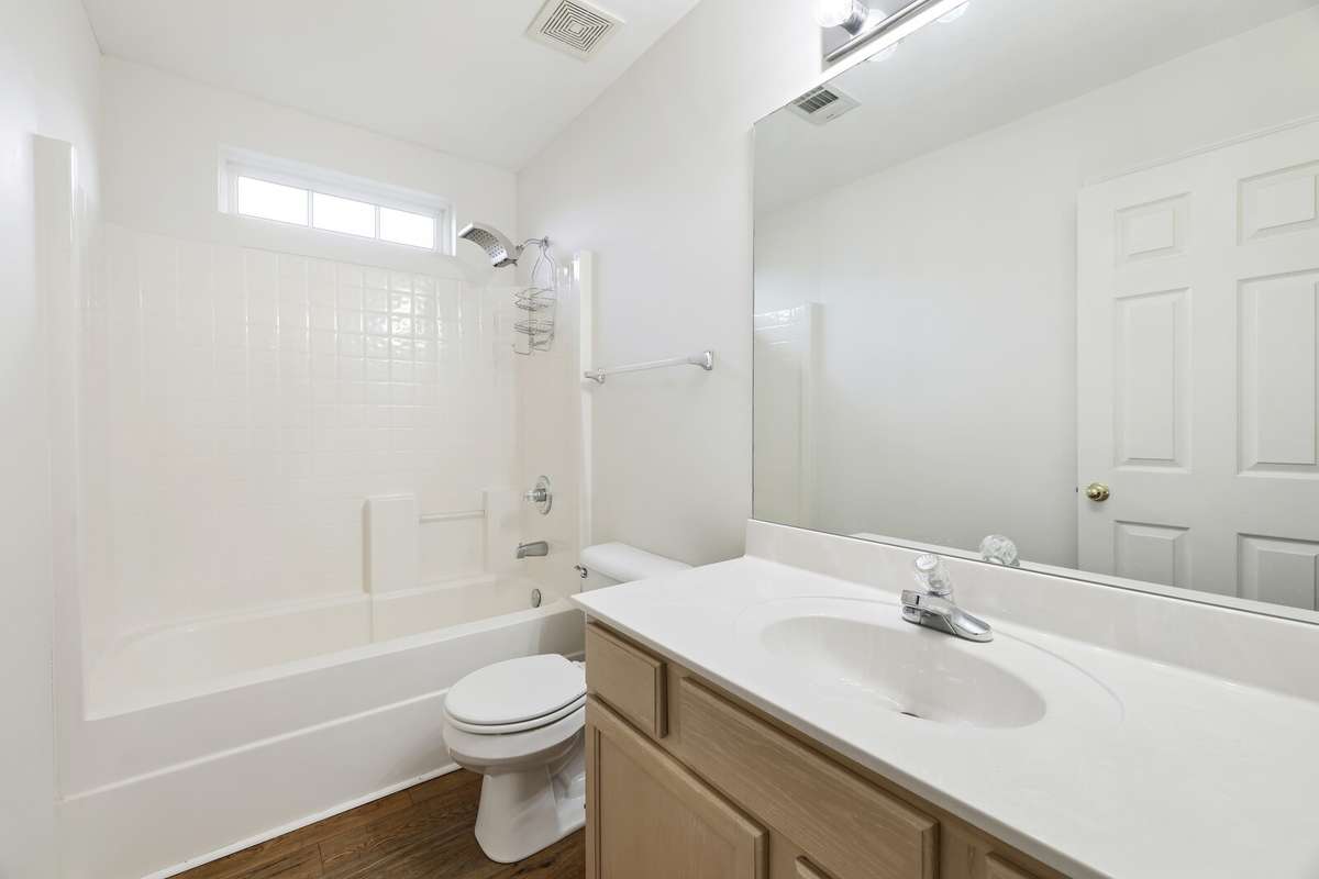Bathroom 2, tub shower combo