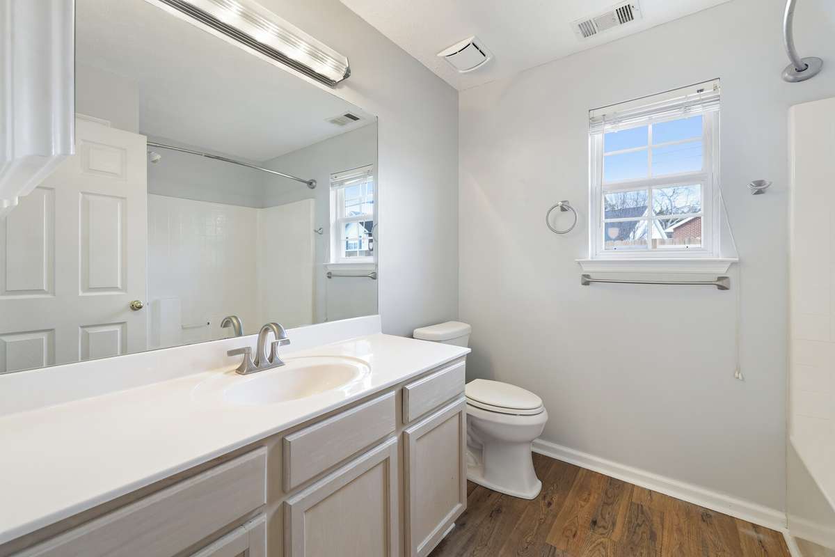Primary ensuite bath