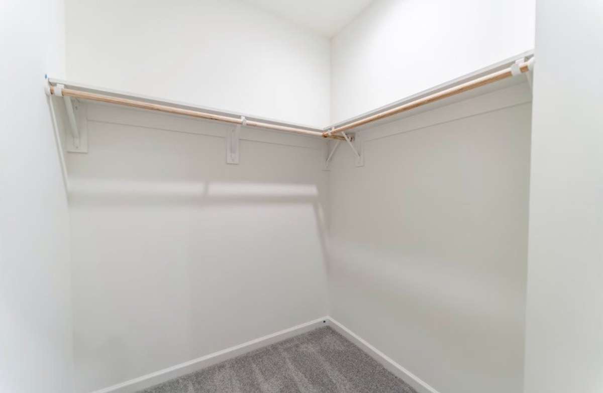 Convenient to Medical Center, and Medical Offices. Shopping, Dining, Entertainment, walking trails, sports park, recreation center with swimming, senior center.