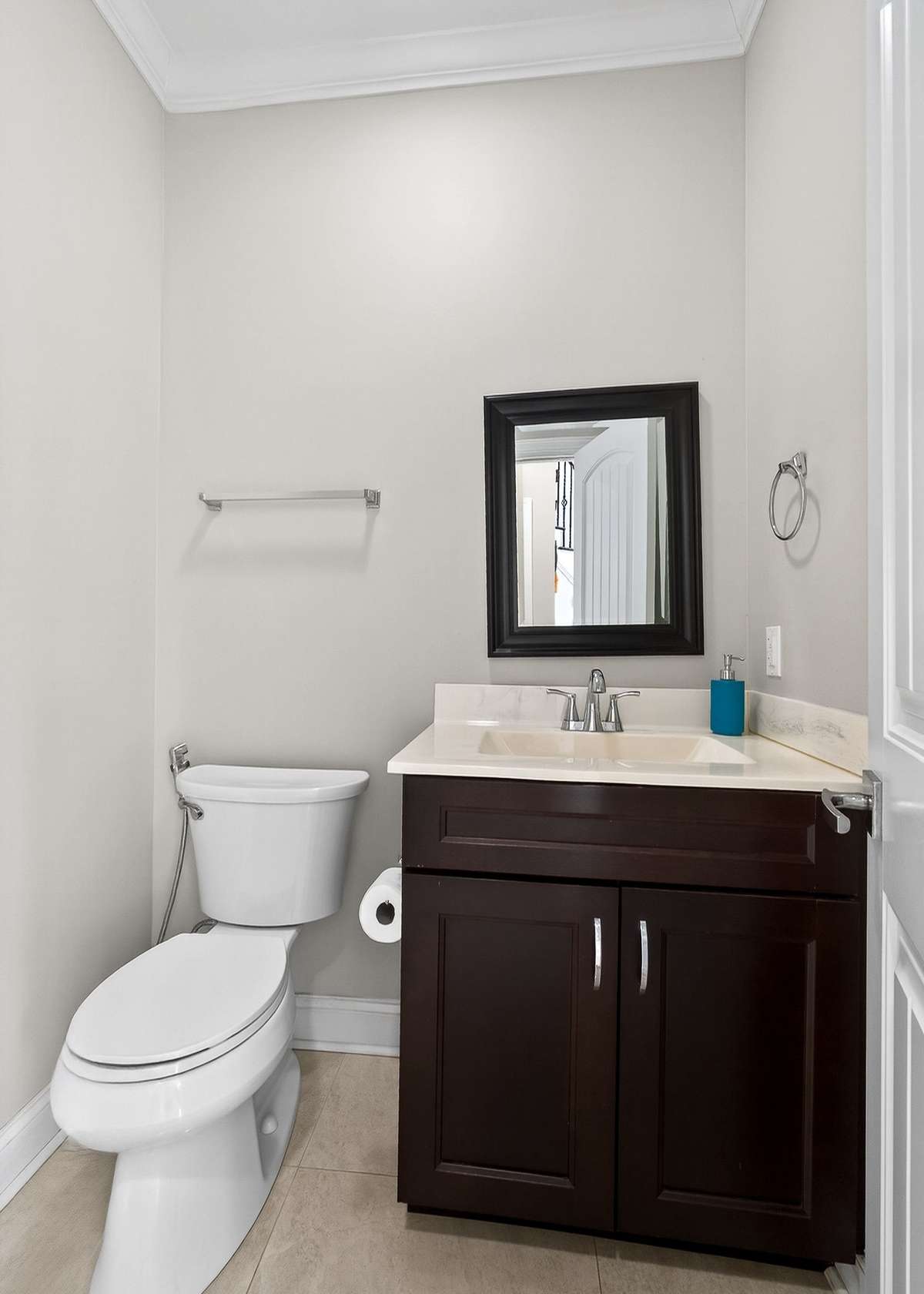 HALF BATH ON MAIN LEVEL
