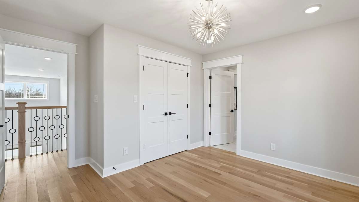 Bedroom with Bathroom