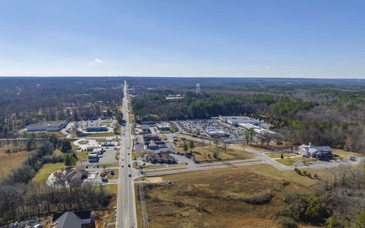 Fairview is growing smart! With a new city center, top-tier public buildings, and preserved nature, you're buying into a town that values both modern progress and small-town charm.