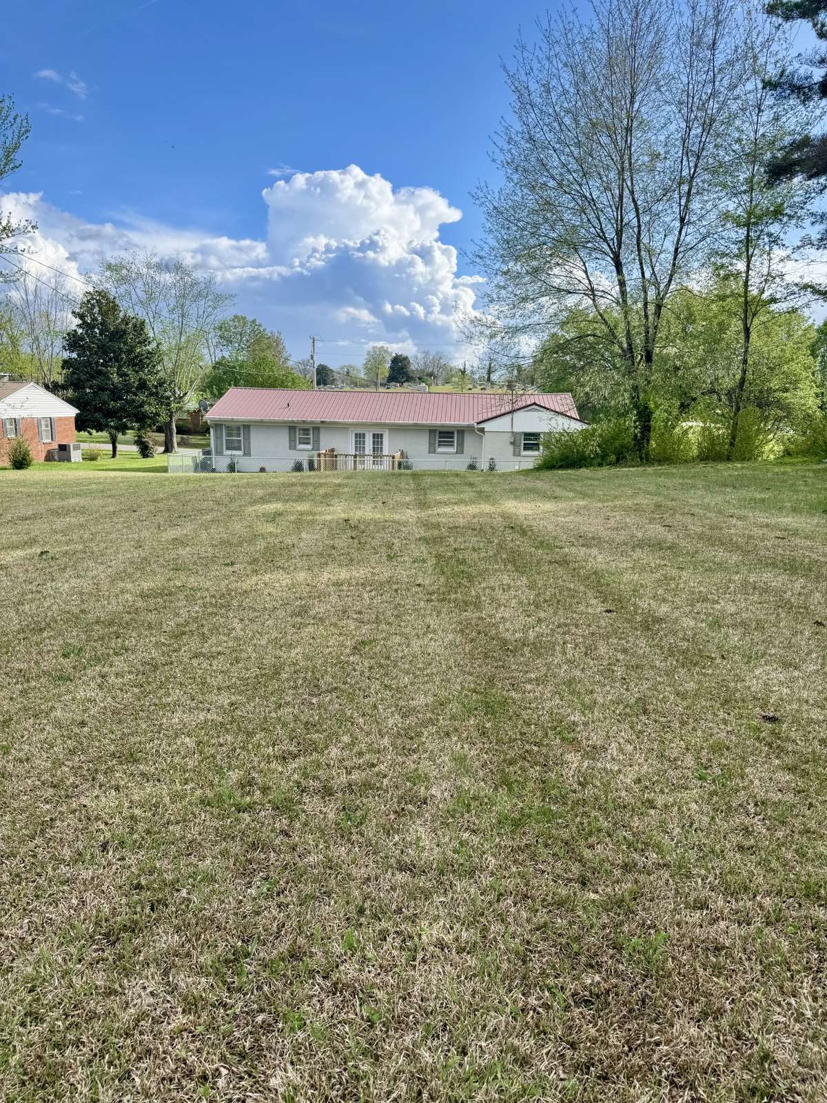 Large backyard !