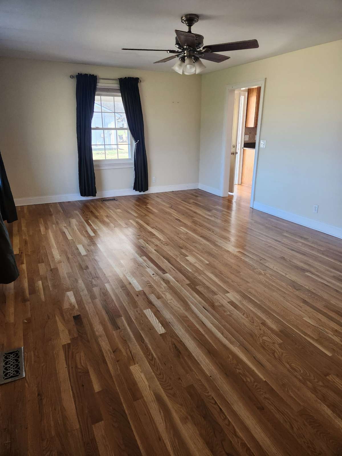 1353 livingroom