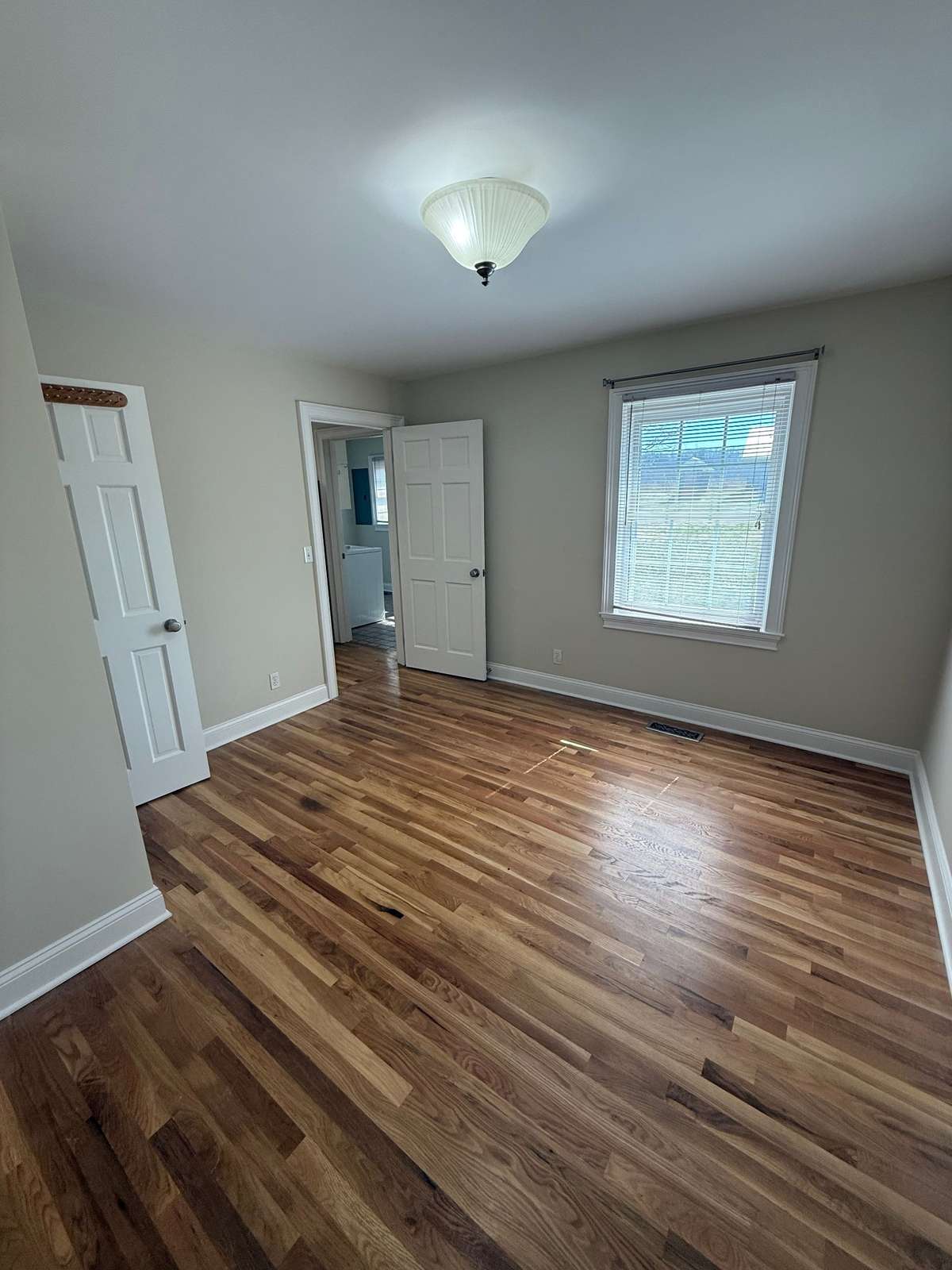 1353 bedroom off kitchen