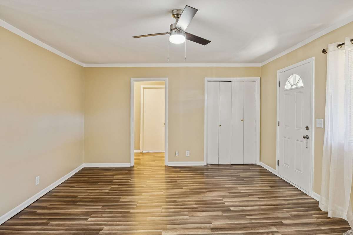 Neutral color palette creates the perfect backdrop to add your own style! 550 Harding Place, #F 107, Nashville, TN 37211