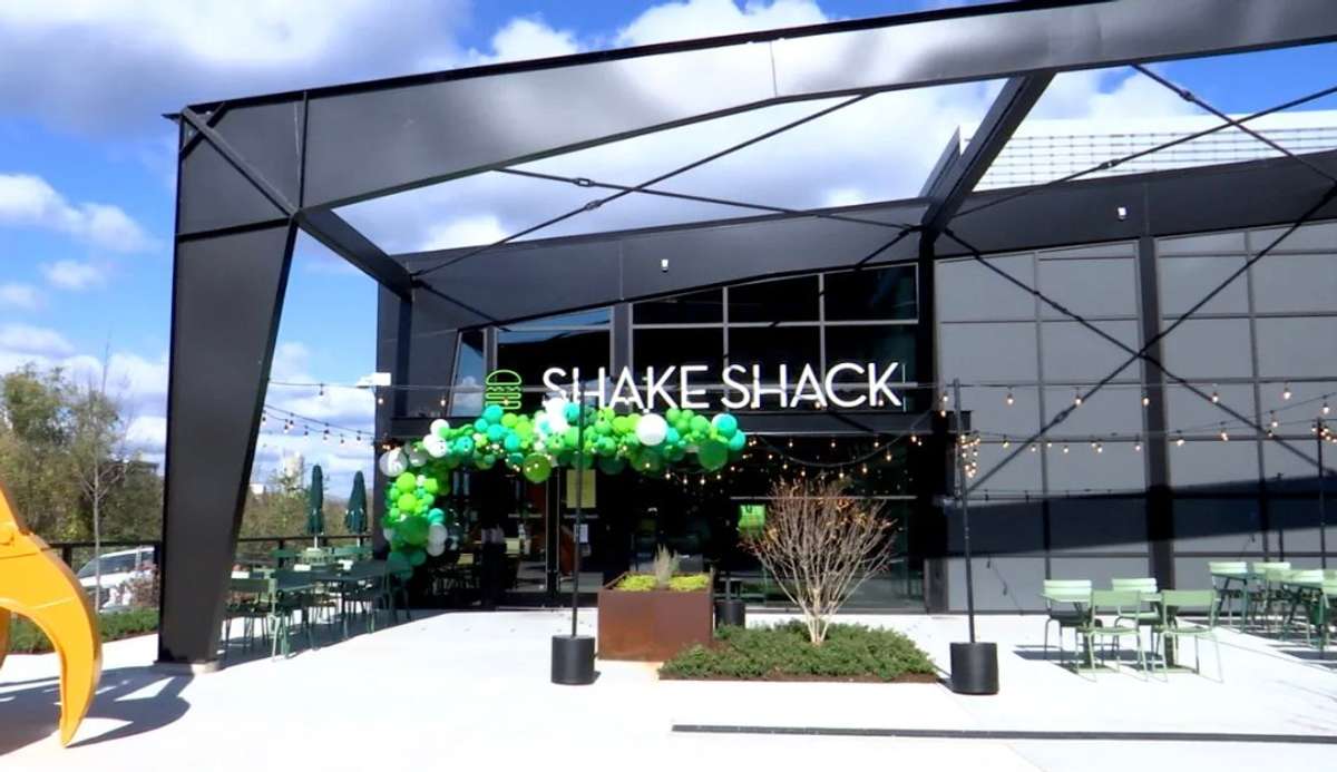 Shake Shacks newest location is a great place for your guests to refuel after a taking in the Downtown Nashville Amenities.