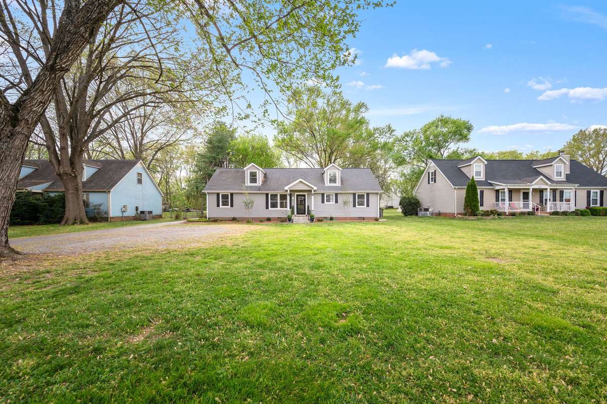 LOCATED JUST PAST DEL WEBB IN ROCKVALE, NEWLY ZONED FOR EAGLEVILLE SCHOOLS. THIS BEAUTY IS SITUATED ON OVER 1/2 ACRE, FENCED BACKYARD, LOTS OF TREES THAT HAVE BEEN MAINTAINED & TRIMMED. ALL OF THE SYSTEMS ARE NEWER, TONS OF PARKING FOR EVERYONE.