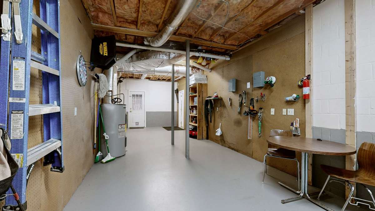 Garage Workshop