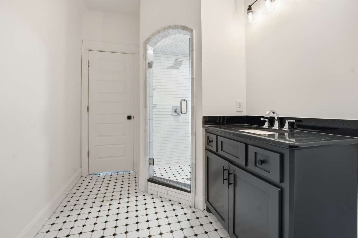 upstairs secondary bedroom bath