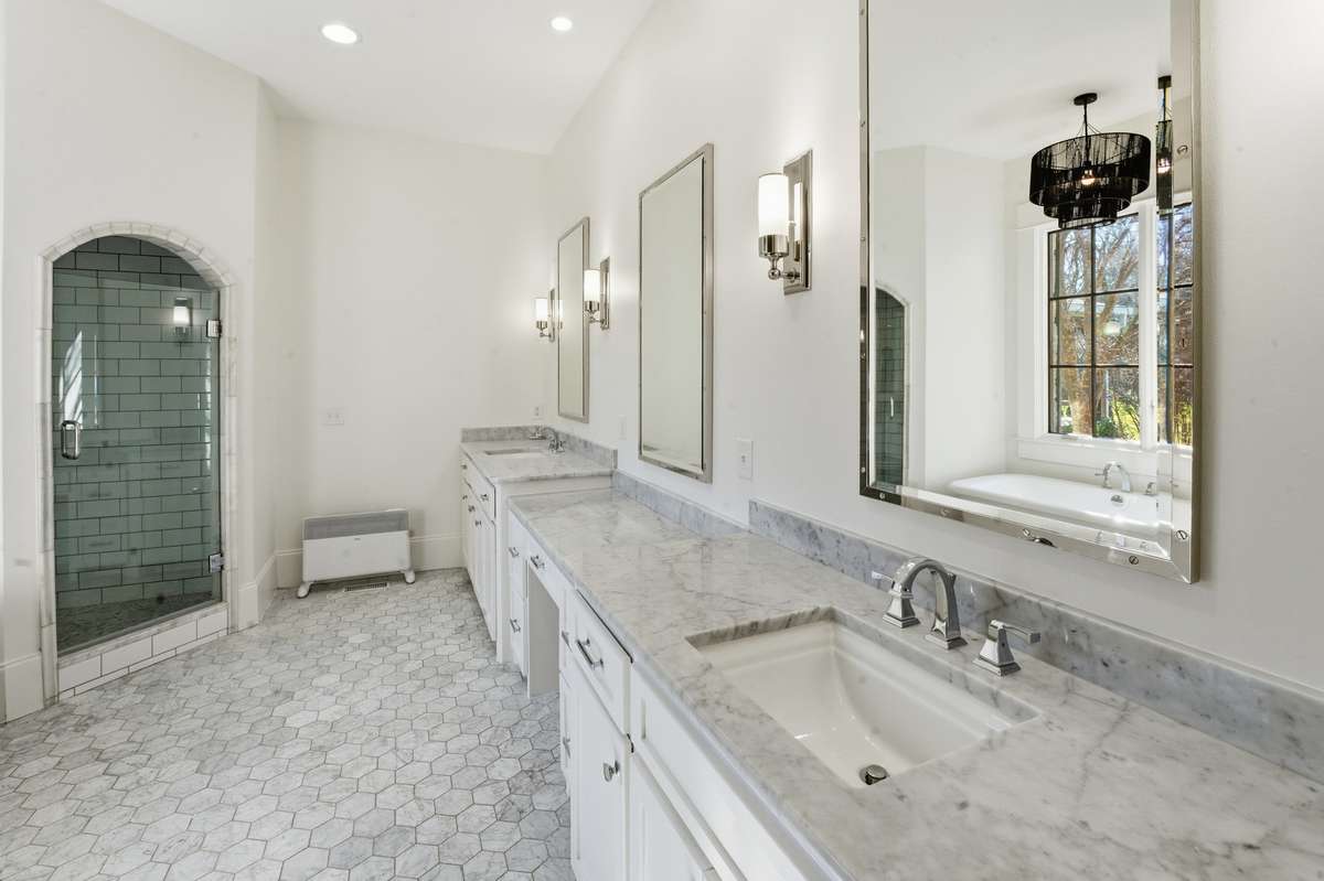 master double vanities and dressing table