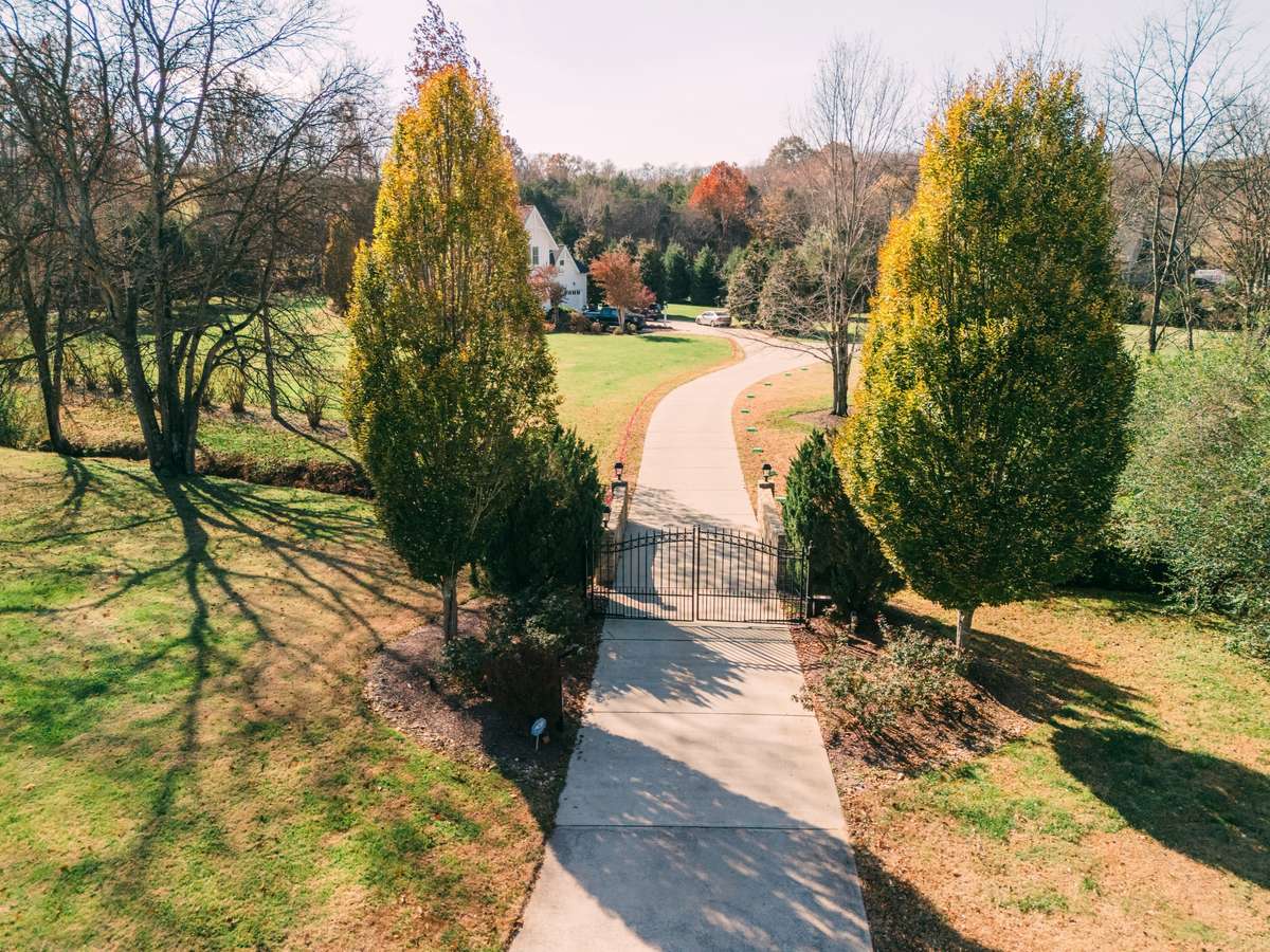 Easement gate to shared  property owner. Services both properties