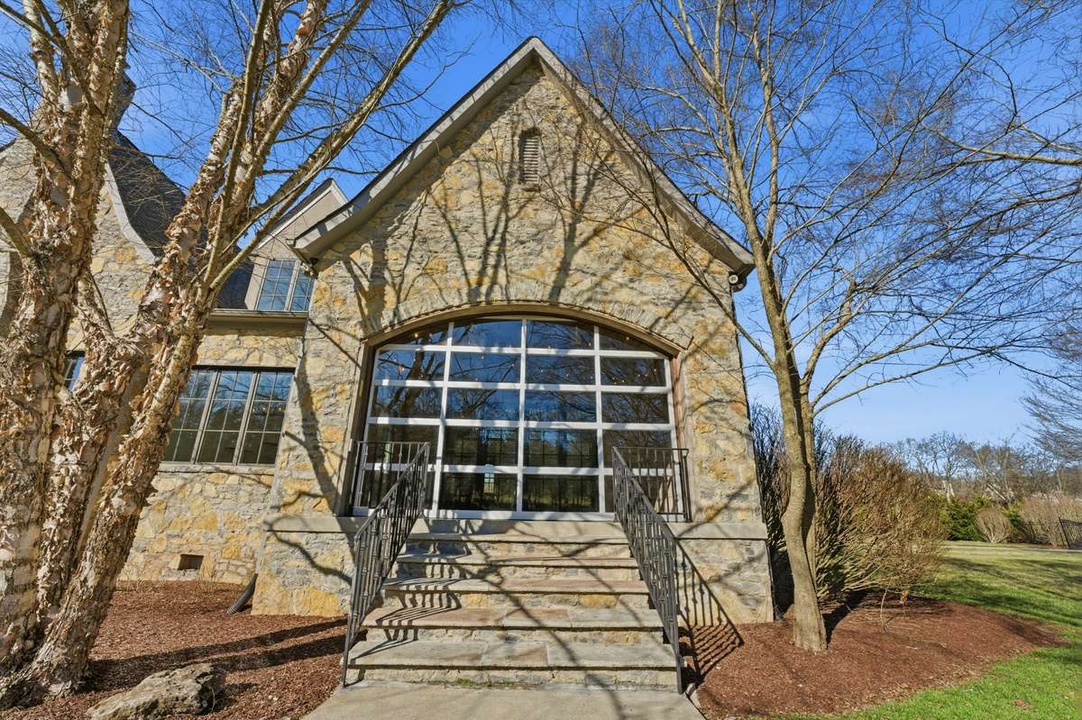 Covered rear porch off of den