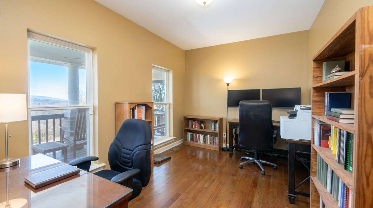 office/study/nursery flex room off Primary Bedroom
