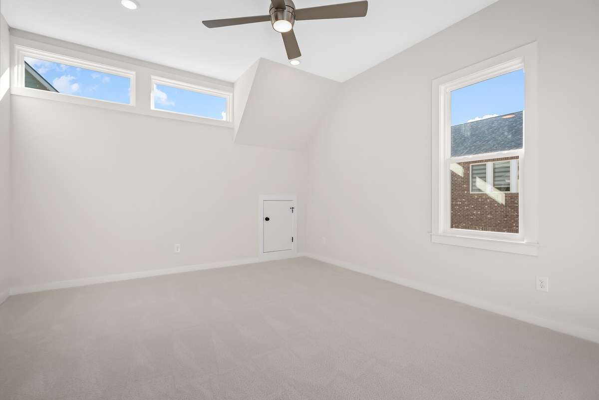 Bonus Room was converted into a bedroom with a full bath and walk in closet.