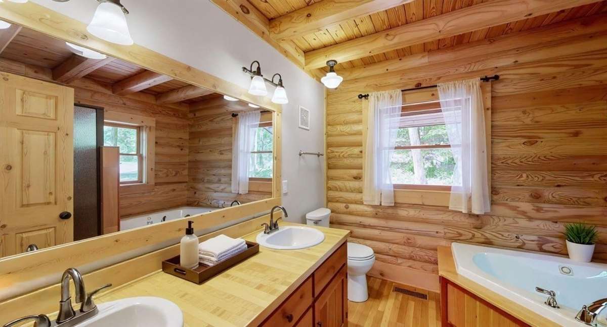 Master Bath has walk-in shower, jetted tub and Double vanities.