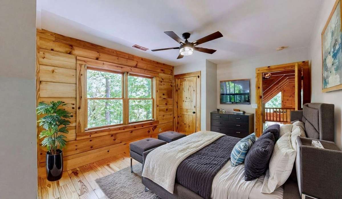 a virtually staged Guest room.  Imagine waking up to this view?!