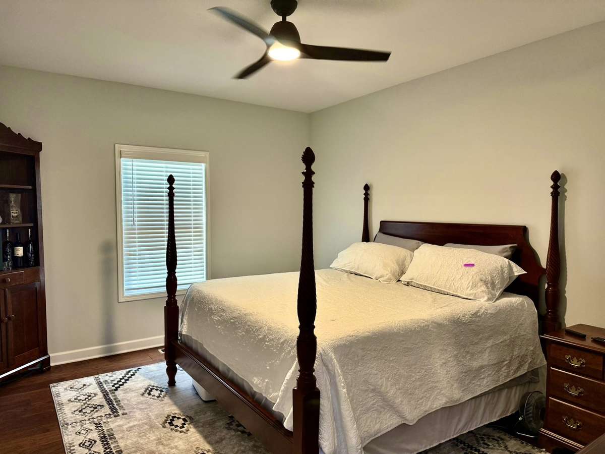 Bedroom #1
