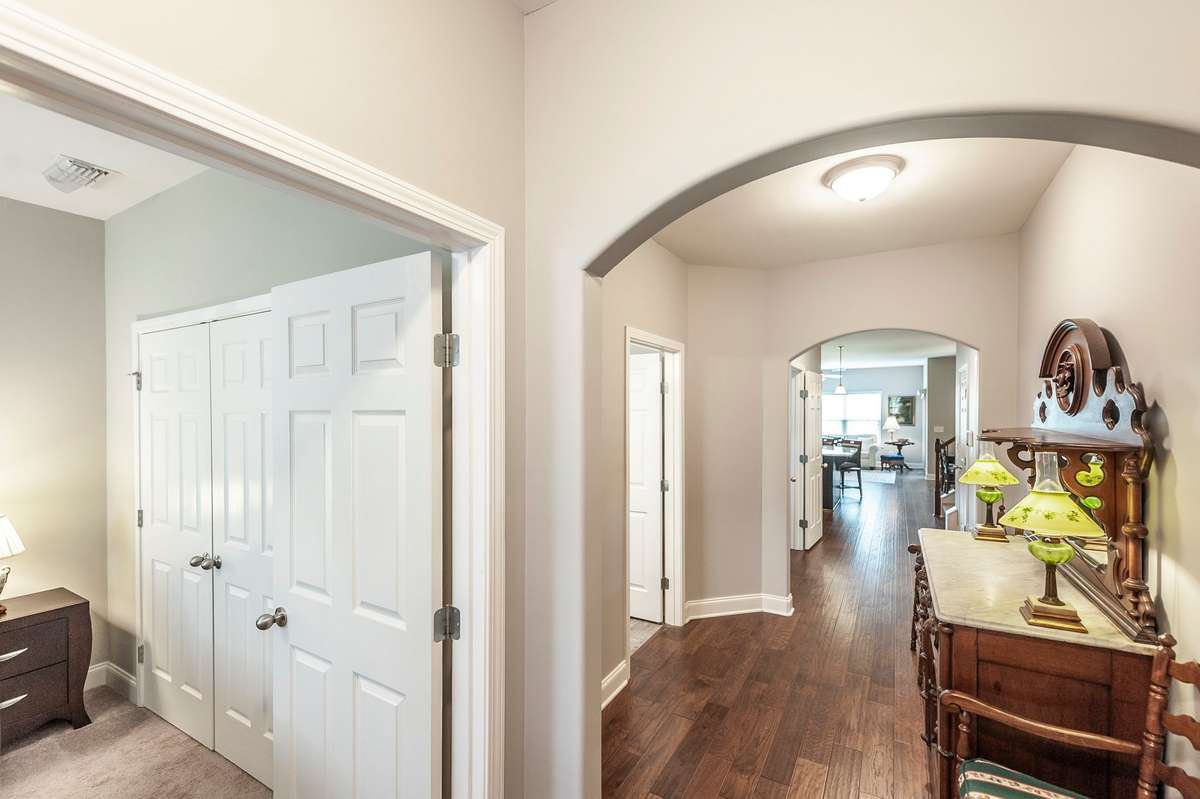 Stunning archways add an appealing architectural design feature to this immaculate home