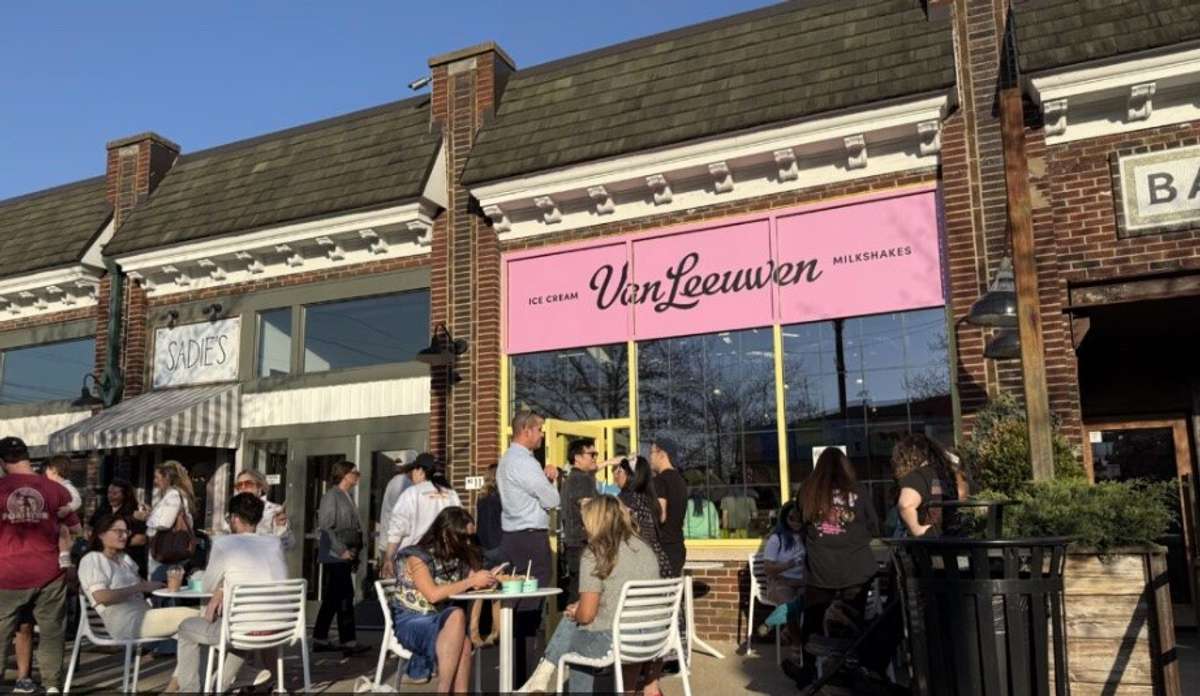 Van Leewuwen ice cream shop in Edgehill Village...an NYC original.
