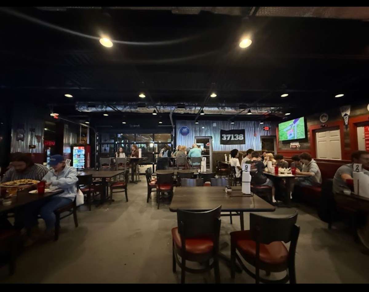 Old Hickory Pizza and Pub