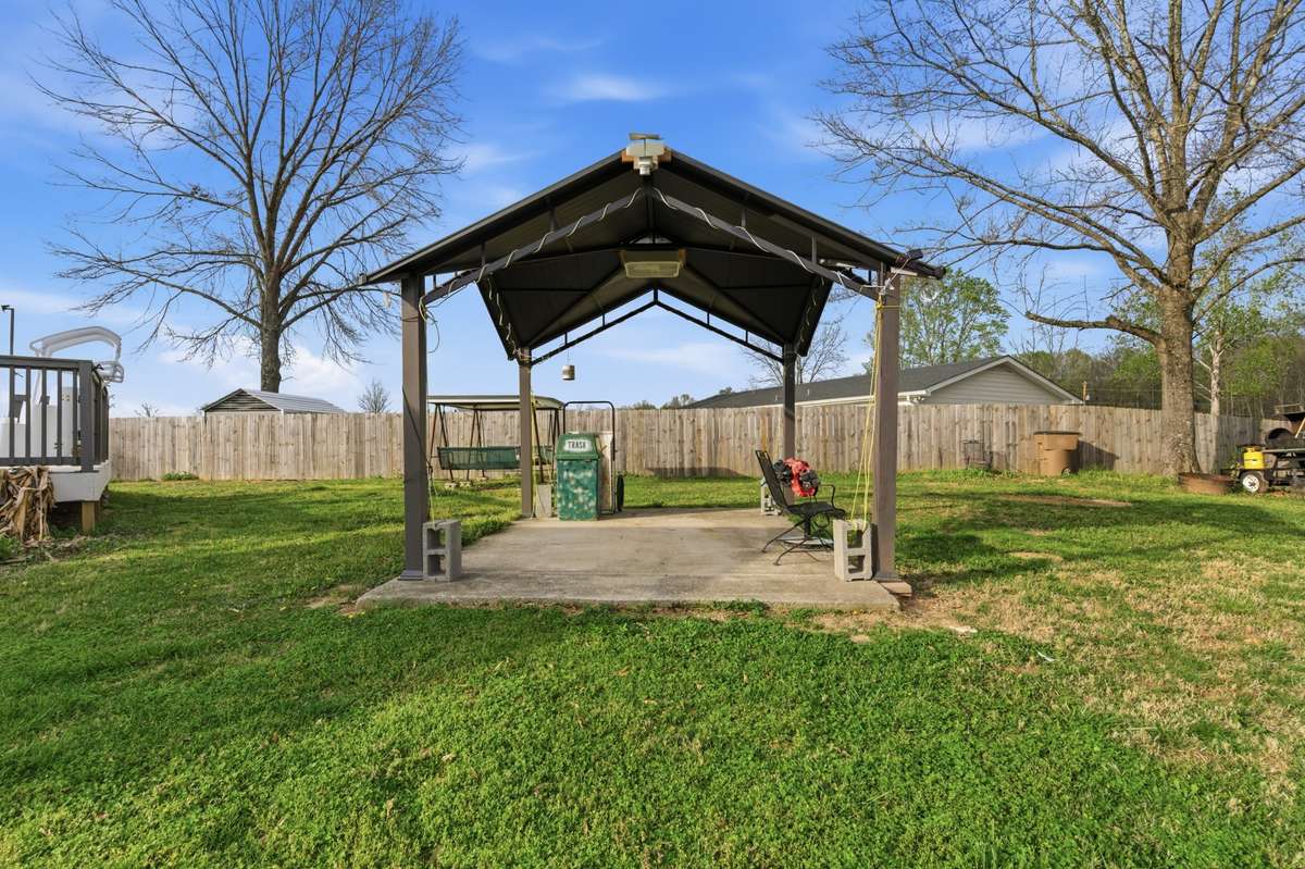 Patio with Pergola perfect for relaxing and entertaining.