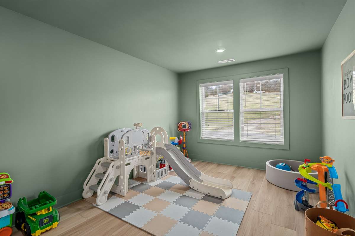 This is 150 sq ft of extra space that was completely finished out. Bring your gym equiptment, hobbies, office supplies, etc. This room is amazing and can be made whatever you need it to be!