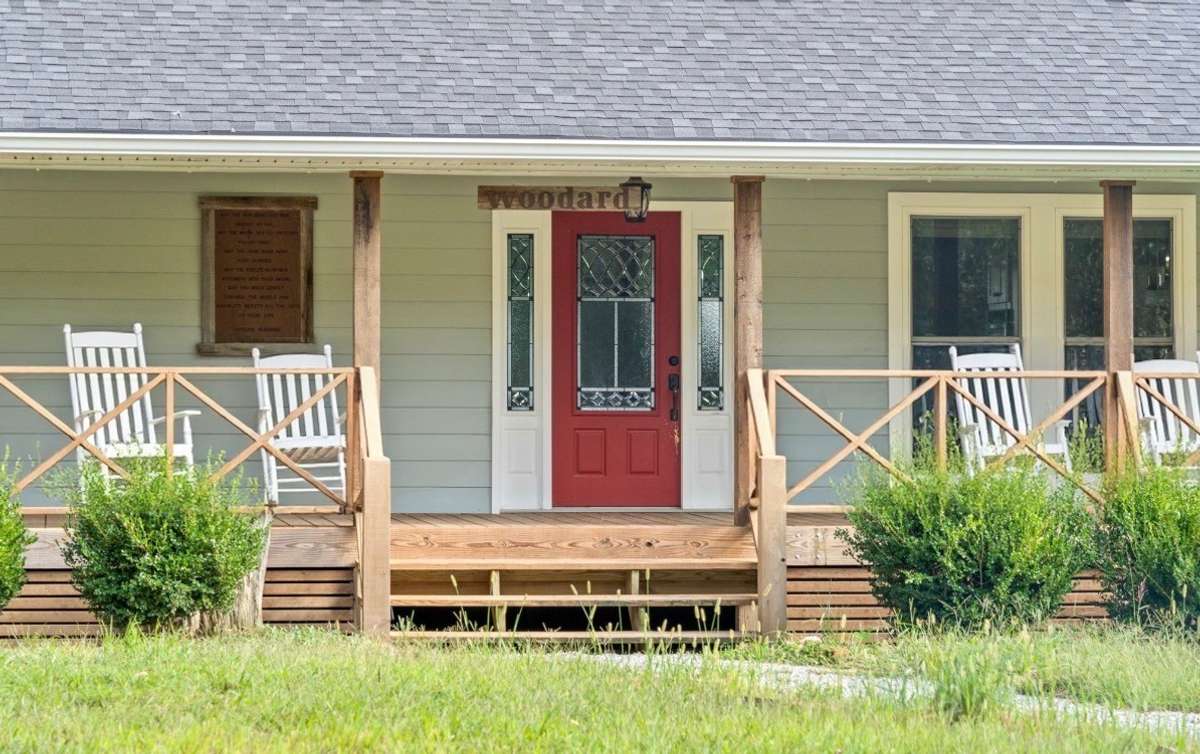 Country Front porch