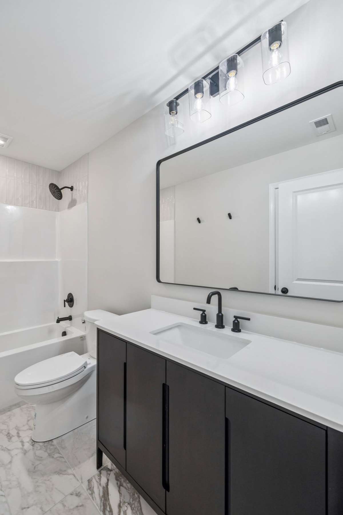 Photos of real pics of a home that was built in Bell Buckle,  buyers will have the option to make their interior and exterior selections.