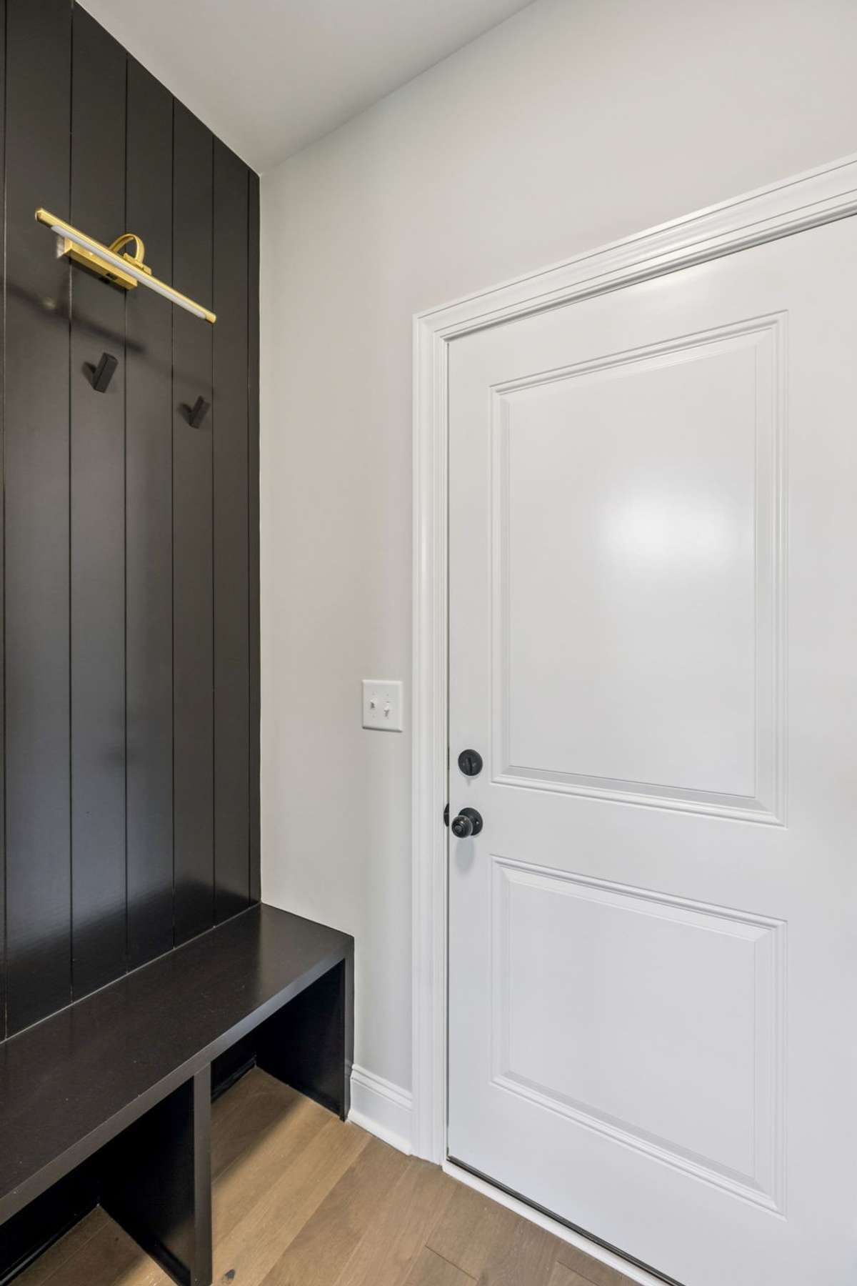 Photos of real pics of a home that was built in Bell Buckle,  buyers will have the option to make their interior and exterior selections.