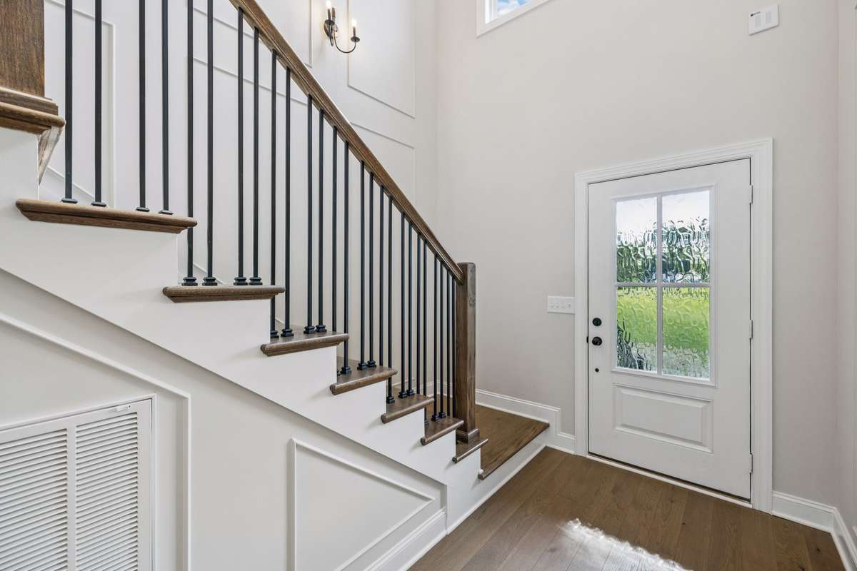 Photos of real pics of a home that was built in Bell Buckle,  buyers will have the option to make their interior and exterior selections.