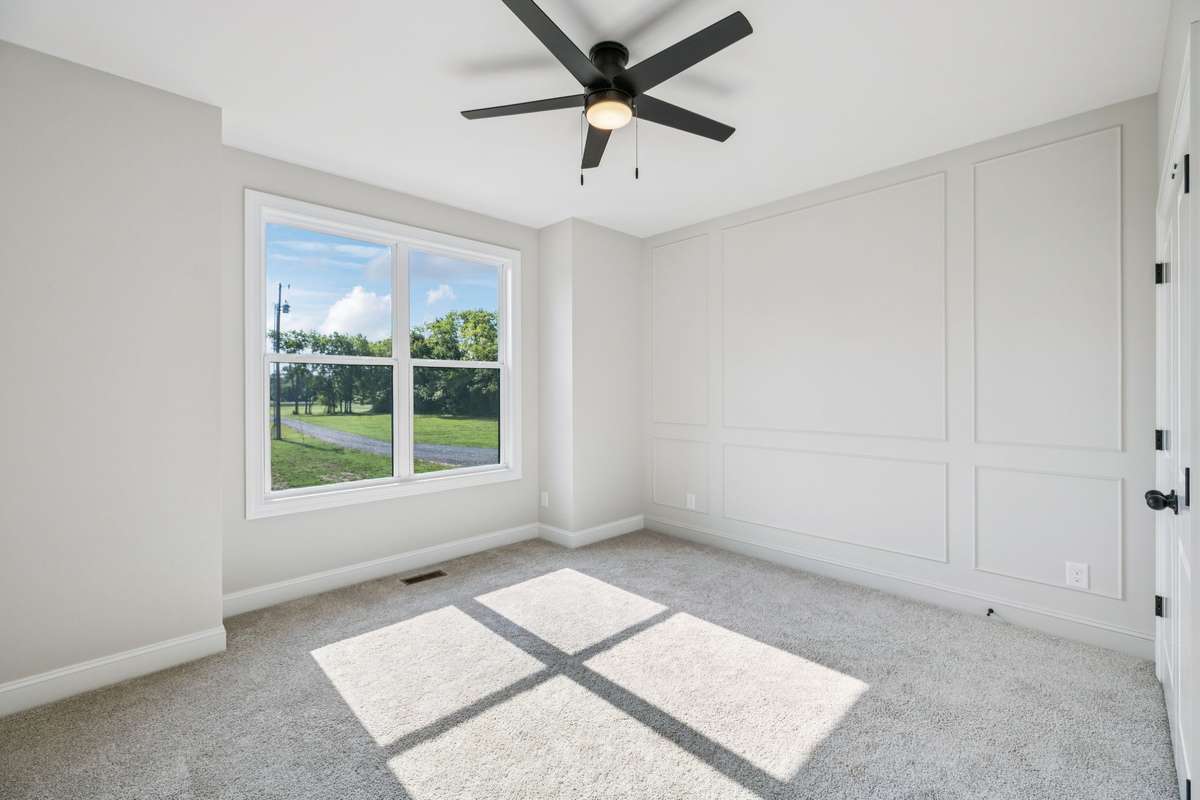 Photos of real pics of a home that was built in Bell Buckle,  buyers will have the option to make their interior and exterior selections.